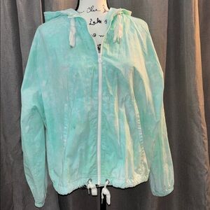 American Eagle vintage 100% cotton light teal with hints of pink and white